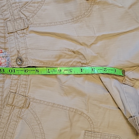 LEVI'S Cotton, Casual Tan Women's Shorts - Picture 5 of 12